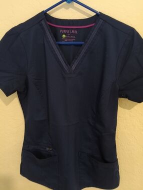 Women's Purple Label Navy V-Neck Scrub Top - Short Sleeve